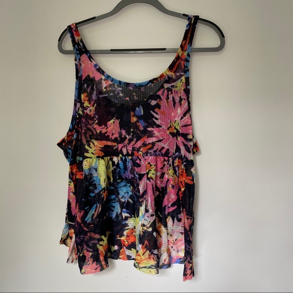 FP | Oversized Tank w/ black and neon - Picture 2 of 3